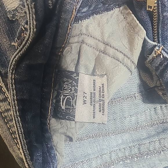 Silver - Picture 11 of 11